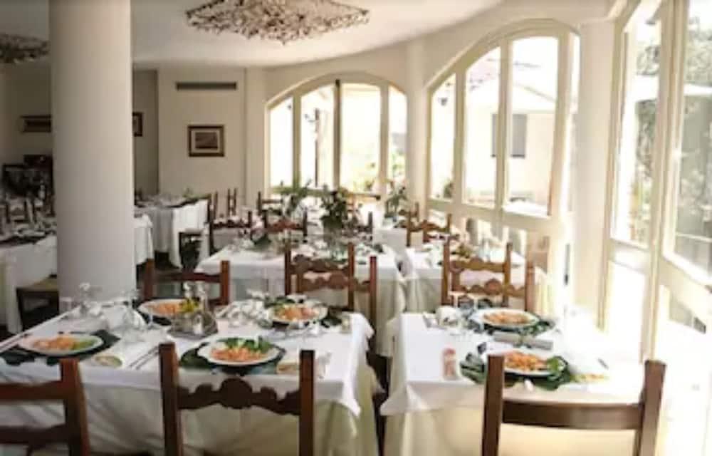 Hotel Atlantico Castiglioncello Esterno foto