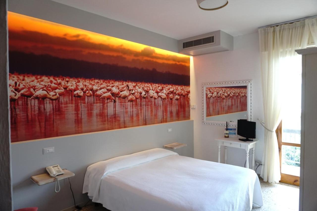 Hotel Atlantico Castiglioncello Esterno foto
