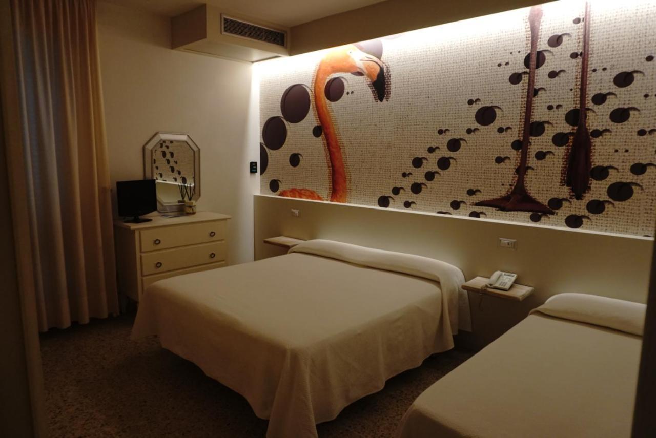 Hotel Atlantico Castiglioncello Esterno foto